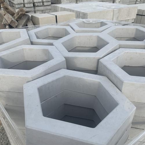 新型建筑材料江门六角中孔护坡砖  生态框格护坡砖 粤宇生产